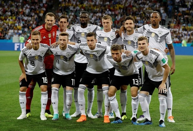 teamfoto voor Duitsland